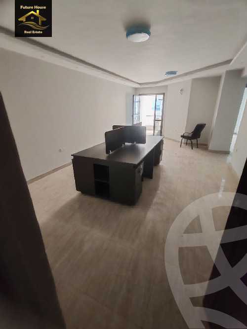 https://aqarmap.com.eg/ar/listing/5694513-for-rent-cairo-el-maadi-zahraa-el-maadi-zahraa-el-maadi-st
