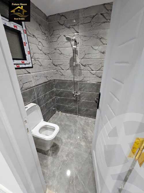 https://aqarmap.com.eg/en/listing/5694598-for-rent-cairo-el-maadi-compounds-rayhanah-plaza