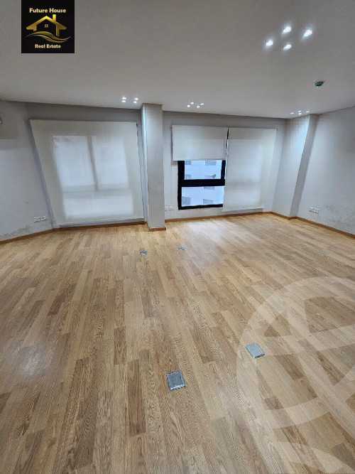 https://aqarmap.com.eg/ar/listing/5701827-for-rent-cairo-el-maadi-compounds-rayhanah-plaza