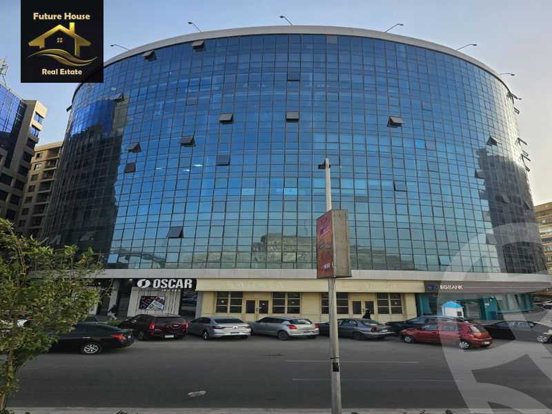 https://aqarmap.com.eg/ar/listing/5707855-for-rent-cairo-el-maadi-compounds-rayhanah-plaza