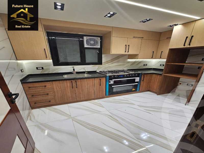 https://aqarmap.com.eg/ar/listing/5714594-for-rent-cairo-el-maadi-compounds-rayhanah-plaza