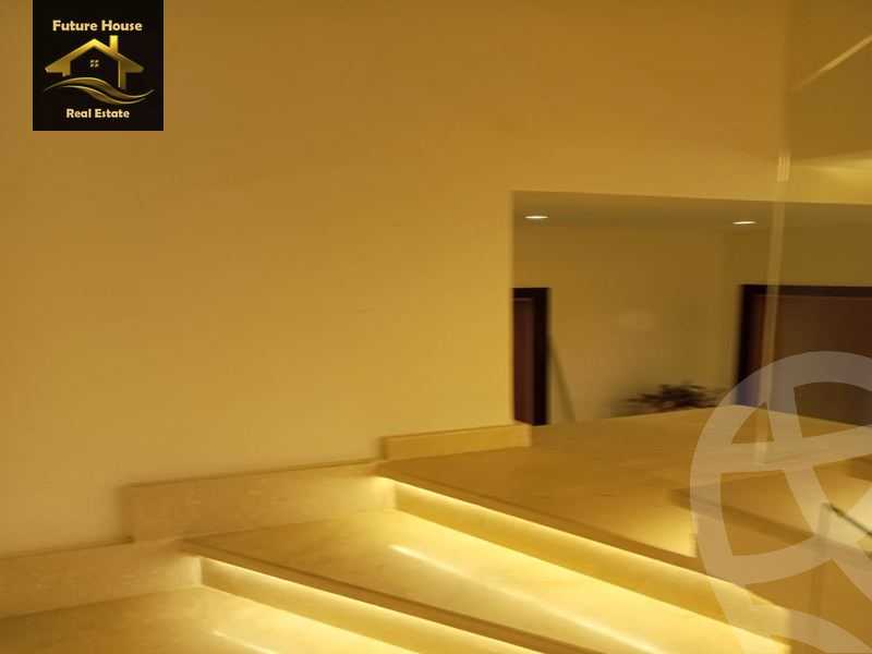 https://aqarmap.com.eg/en/listing/5723110-for-rent-cairo-el-maadi-compounds-rihana-avenue