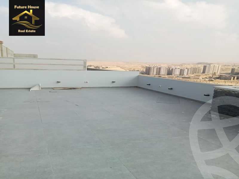 https://aqarmap.com.eg/en/listing/5723110-for-rent-cairo-el-maadi-compounds-rihana-avenue