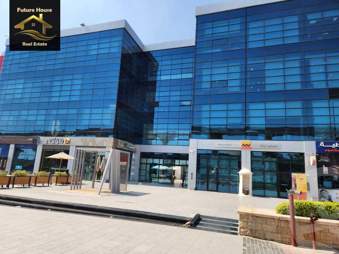 https://aqarmap.com.eg/ar/listing/5755770-for-rent-cairo-new-cairo-compounds-top-90-mall