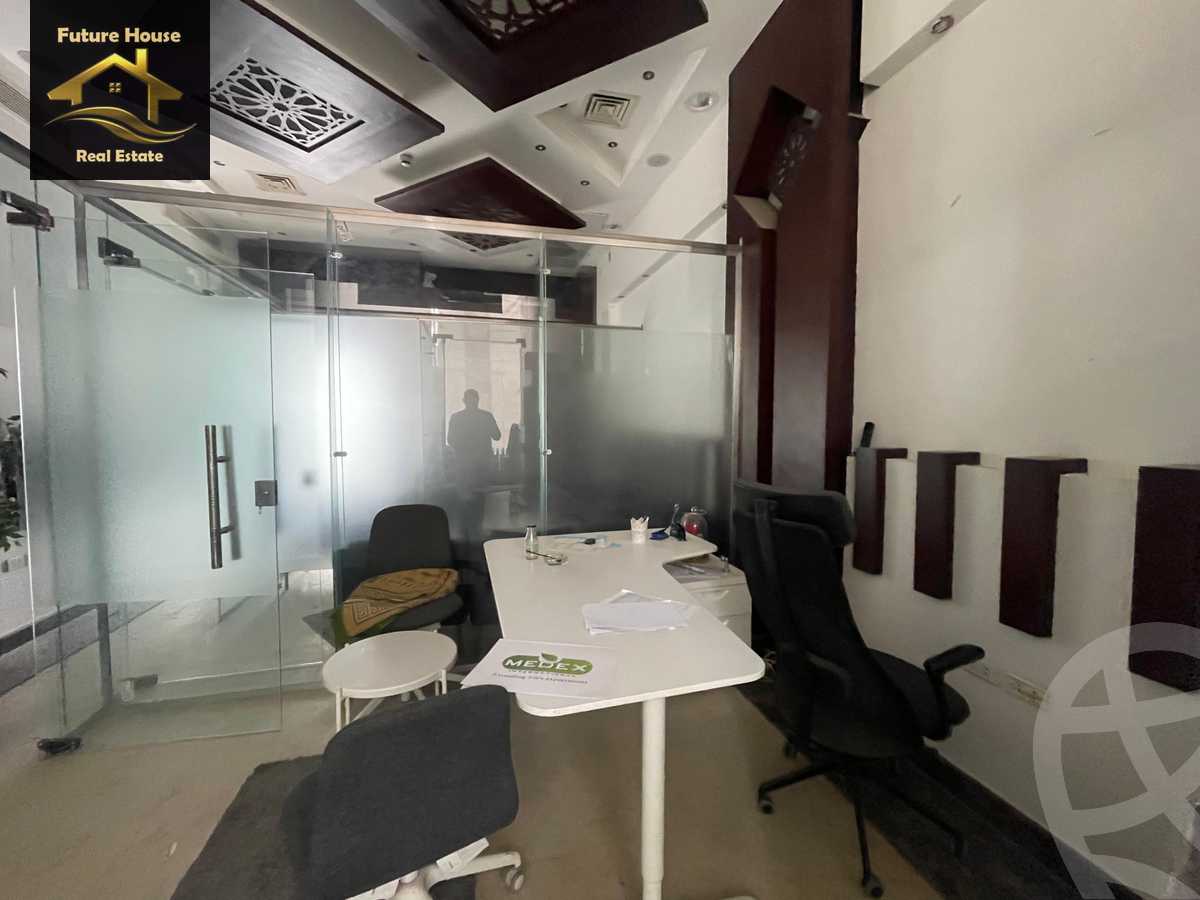 https://aqarmap.com.eg/ar/listing/5755770-for-rent-cairo-new-cairo-compounds-top-90-mall