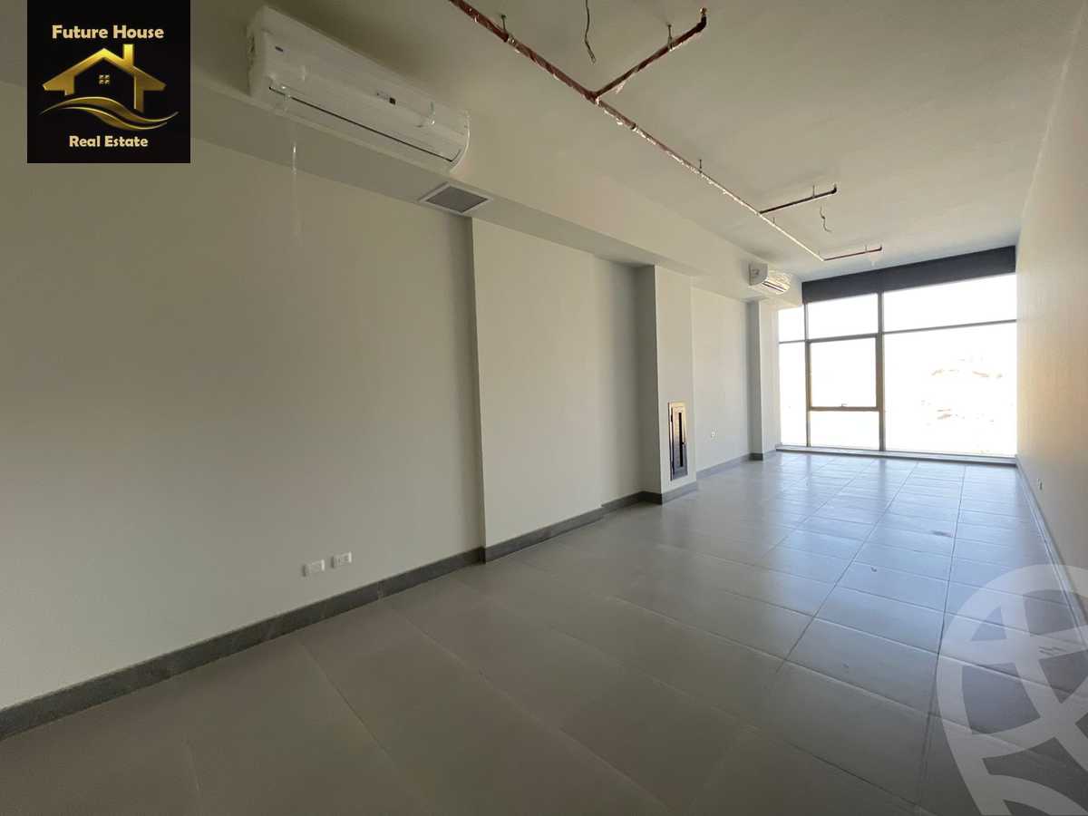 https://aqarmap.com.eg/ar/listing/5755990-for-rent-cairo-new-cairo-compounds-dh-hb