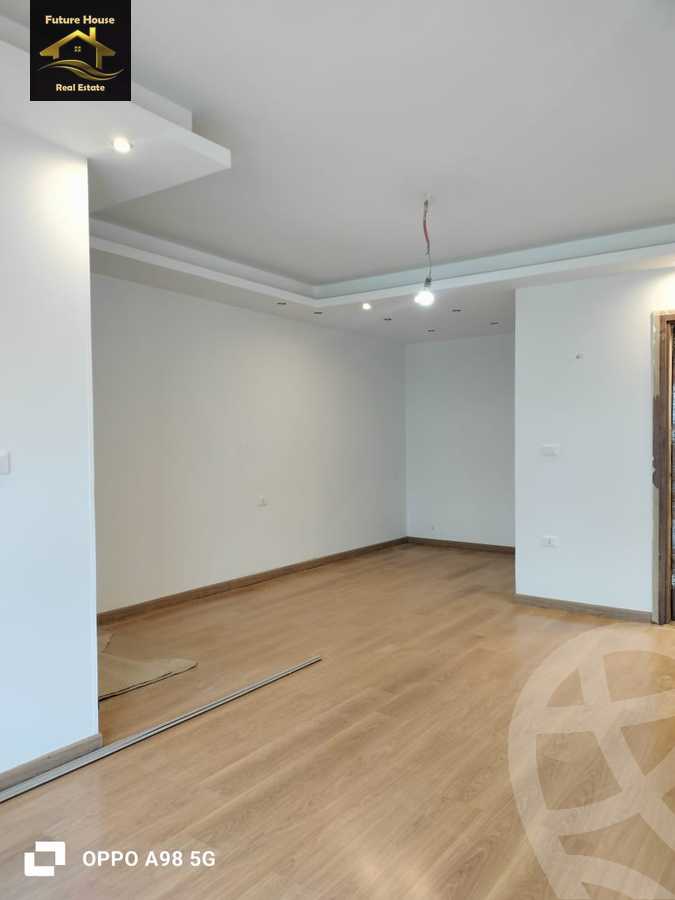 https://aqarmap.com.eg/en/listing/5756127-for-rent-cairo-el-maadi-compounds-rayhanah-plaza
