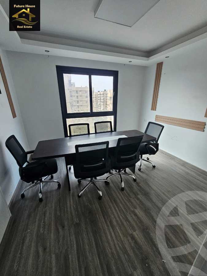 https://aqarmap.com.eg/en/listing/5756251-for-rent-cairo-el-maadi-compounds-rayhanah-plaza