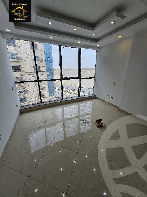 https://aqarmap.com.eg/en/listing/5756224-for-rent-cairo-el-maadi-compounds-rayhanah-plaza