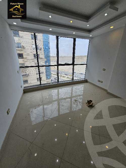 https://aqarmap.com.eg/en/listing/5756224-for-rent-cairo-el-maadi-compounds-rayhanah-plaza