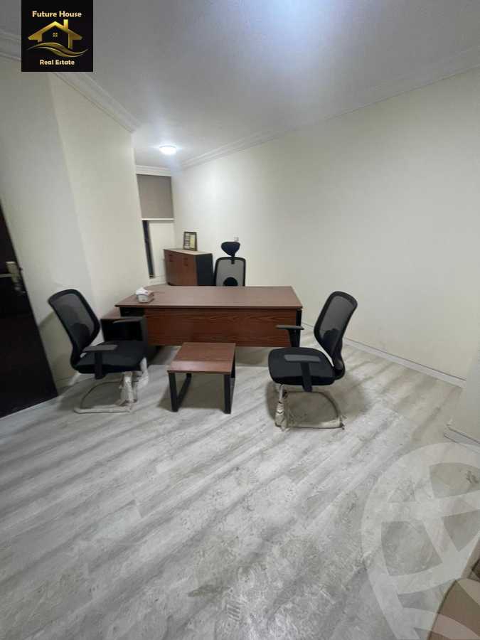 https://aqarmap.com.eg/en/listing/5782941-for-rent-cairo-el-maadi-compounds-rayhanah-plaza