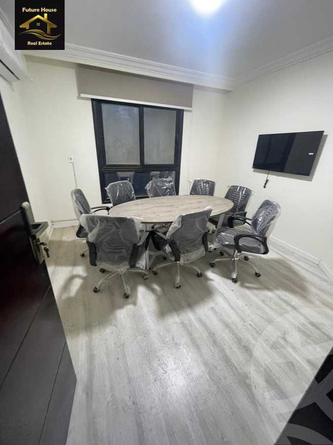 https://aqarmap.com.eg/en/listing/5782941-for-rent-cairo-el-maadi-compounds-rayhanah-plaza