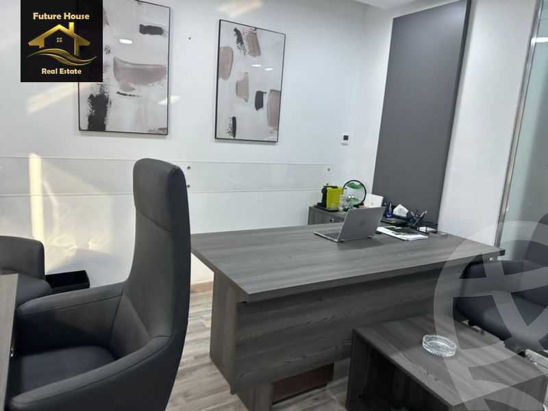 https://aqarmap.com.eg/ar/listing/5788620-for-rent-cairo-new-cairo-compounds-tryfywm-skwyr-mwl-nm-llttwyr