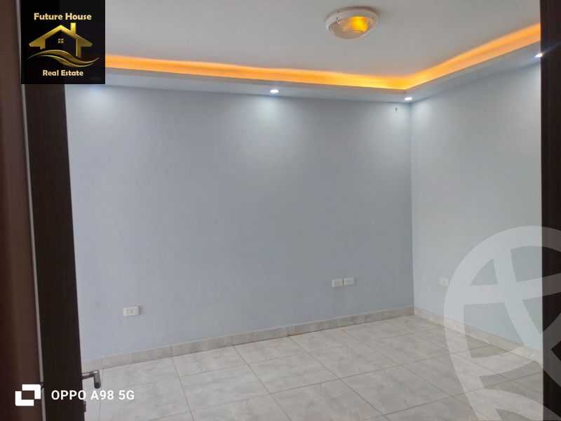 https://aqarmap.com.eg/en/listing/5791287-for-rent-cairo-el-maadi-compounds-rayhanah-plaza