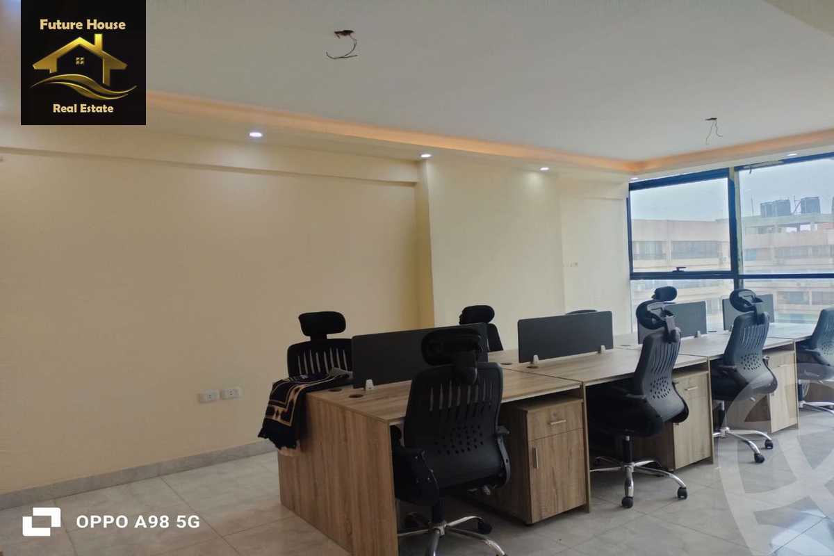 https://aqarmap.com.eg/en/listing/5792523-for-rent-cairo-el-maadi-compounds-rayhanah-plaza