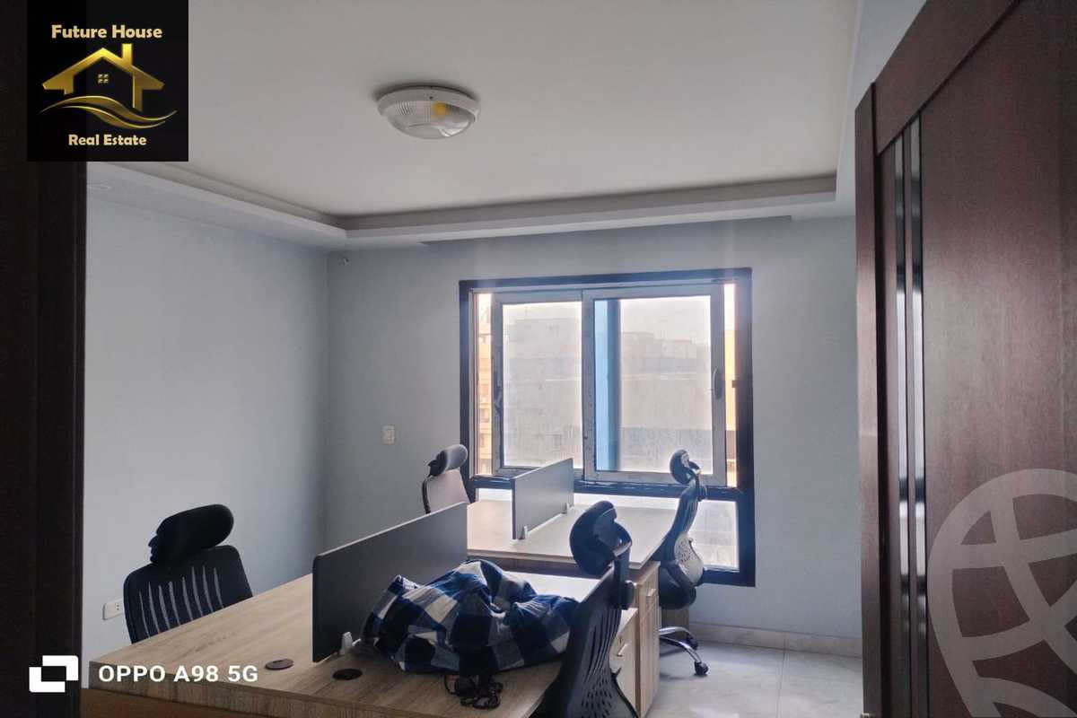 https://aqarmap.com.eg/en/listing/5792523-for-rent-cairo-el-maadi-compounds-rayhanah-plaza