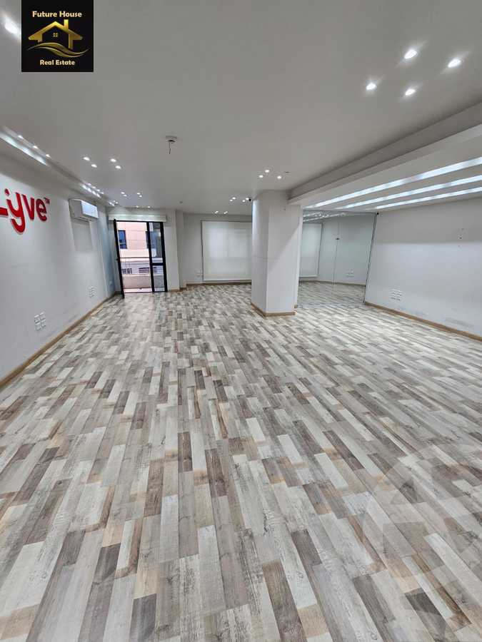 https://aqarmap.com.eg/en/listing/5792621-for-rent-cairo-el-maadi-compounds-rayhanah-plaza