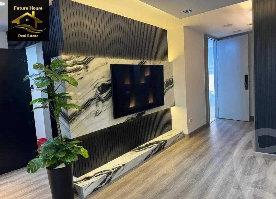 https://aqarmap.com.eg/en/listing/5794556-for-rent-cairo-el-maadi-compounds-rayhanah-plaza