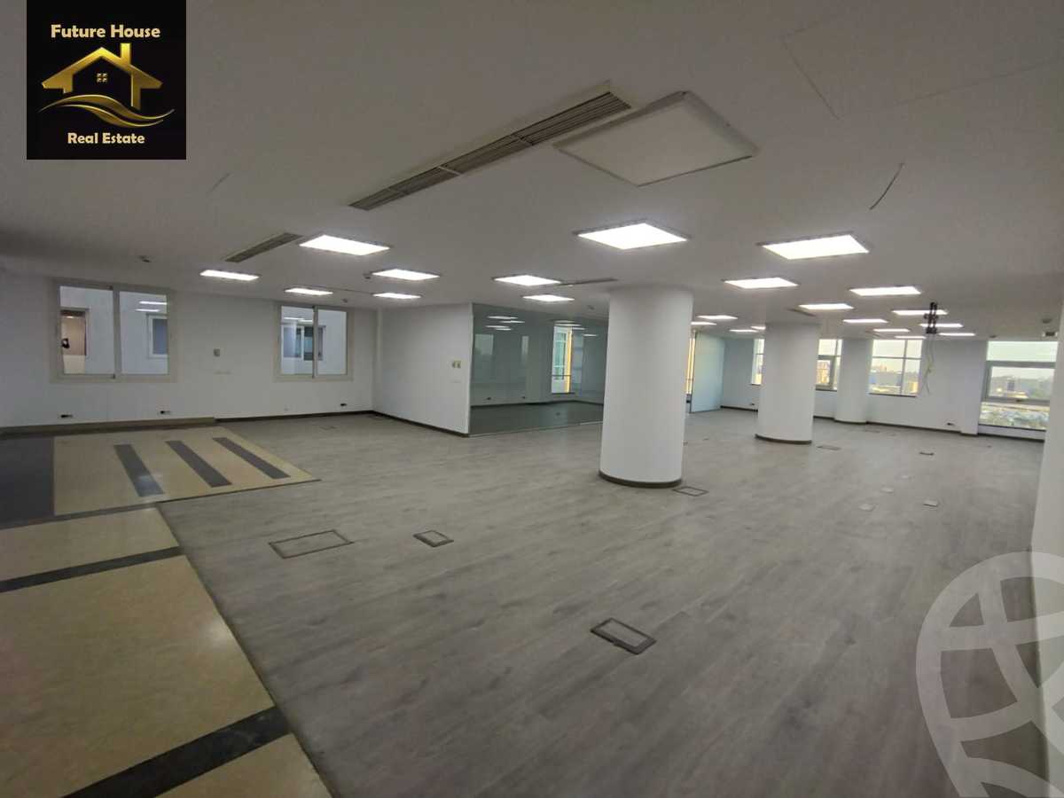 https://aqarmap.com.eg/ar/listing/5792127-for-rent-cairo-el-maadi-compounds-rayhanah-plaza