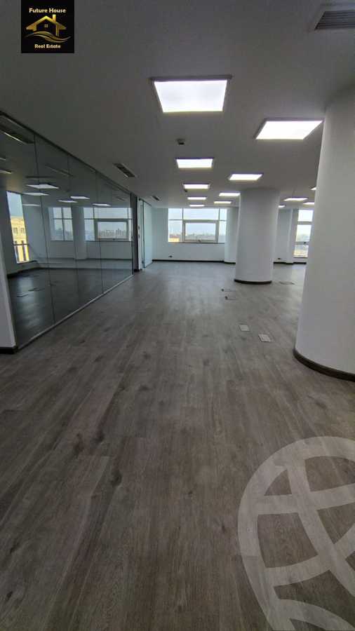 https://aqarmap.com.eg/ar/listing/5792127-for-rent-cairo-el-maadi-compounds-rayhanah-plaza