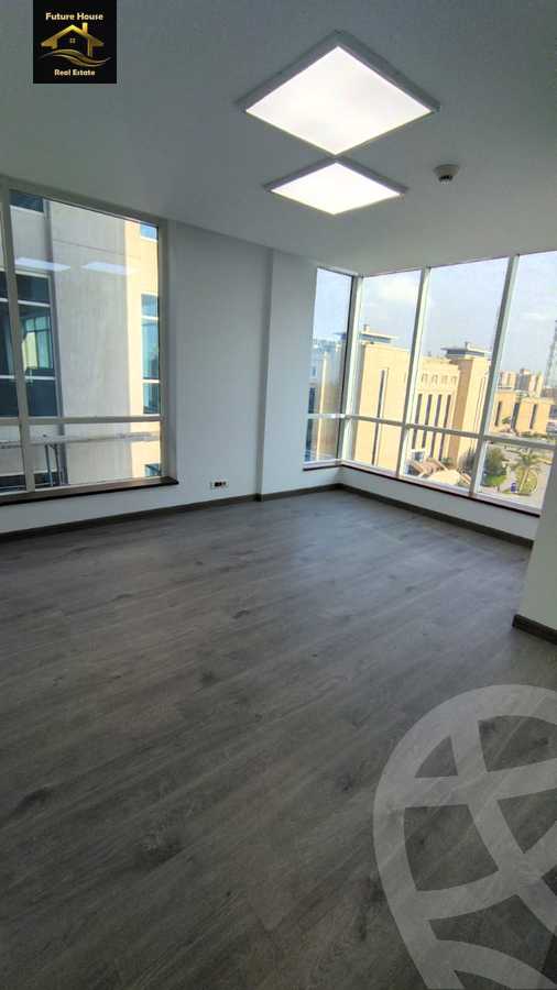 https://aqarmap.com.eg/ar/listing/5792127-for-rent-cairo-el-maadi-compounds-rayhanah-plaza