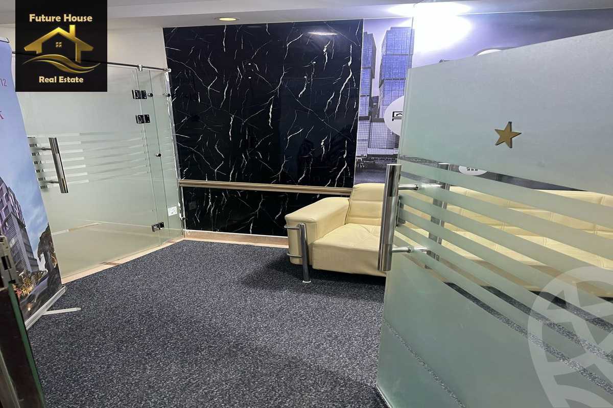https://aqarmap.com.eg/en/listing/5802225-for-rent-cairo-el-maadi-compounds-rayhanah-plaza