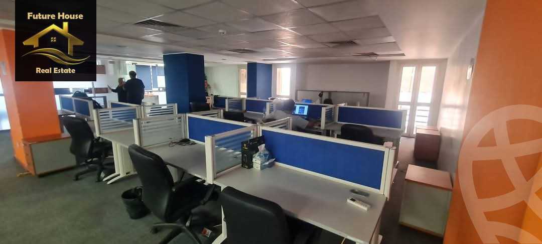 https://aqarmap.com.eg/ar/listing/5802295-for-rent-cairo-el-maadi-compounds-rayhanah-plaza