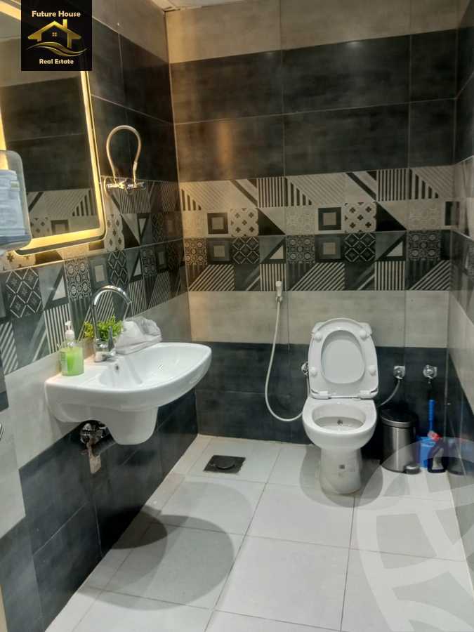 https://aqarmap.com.eg/ar/listing/5805719-for-rent-cairo-new-cairo-90th-street-northern-90th-street