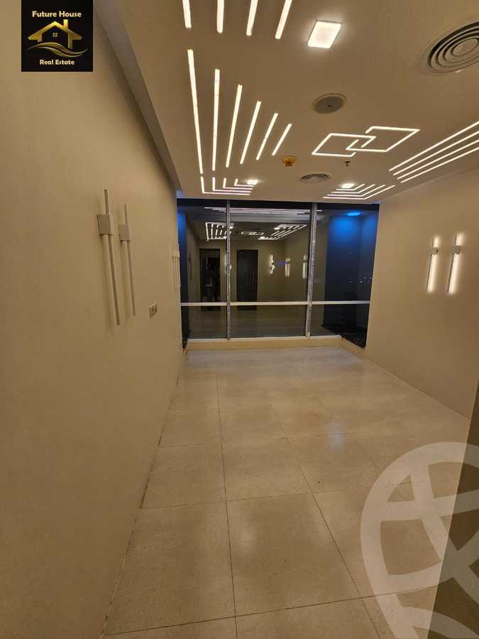 https://aqarmap.com.eg/en/listing/5805745-for-rent-cairo-new-cairo-compounds-kyrw-kbytl-sntr-ktlyst-llttwyr
