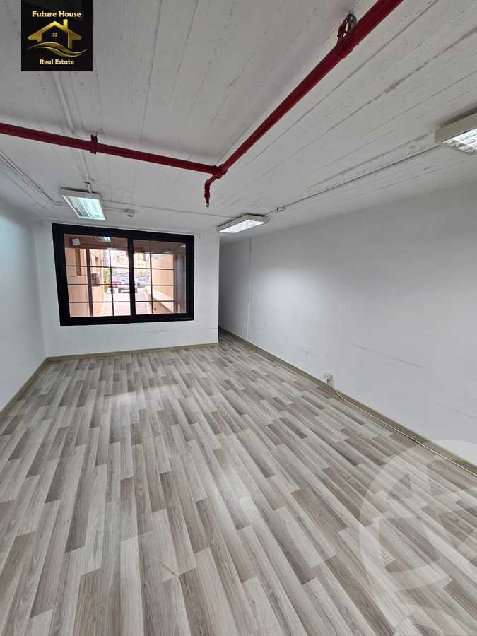https://aqarmap.com.eg/ar/listing/5805775-for-rent-cairo-new-cairo-90th-street-northern-90th-street