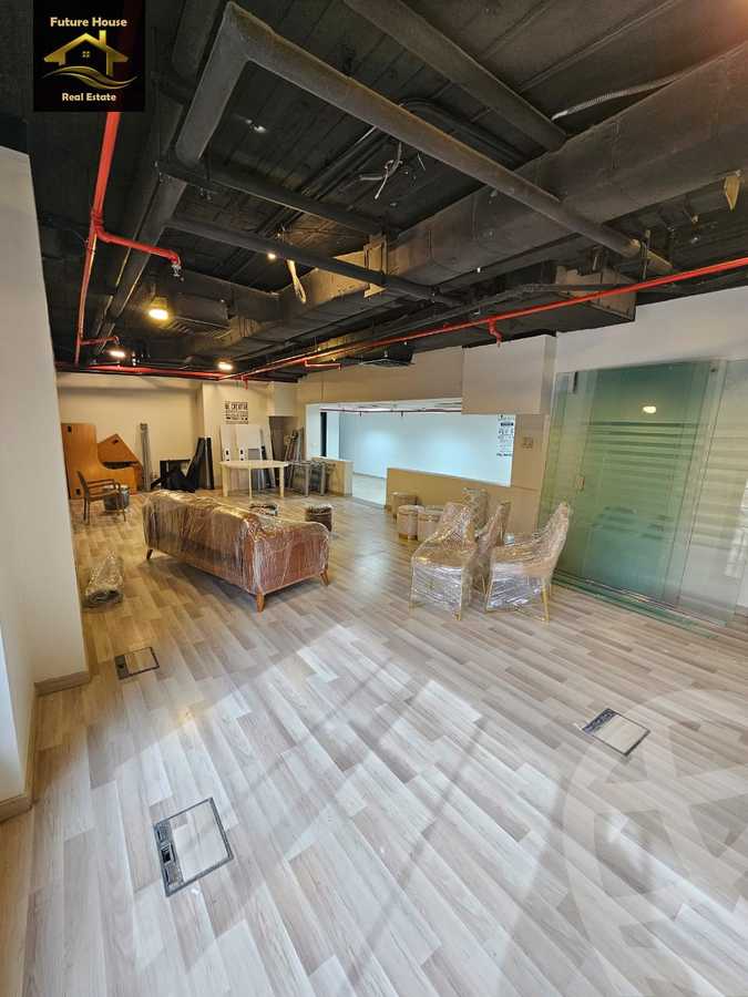 https://aqarmap.com.eg/ar/listing/5805775-for-rent-cairo-new-cairo-90th-street-northern-90th-street