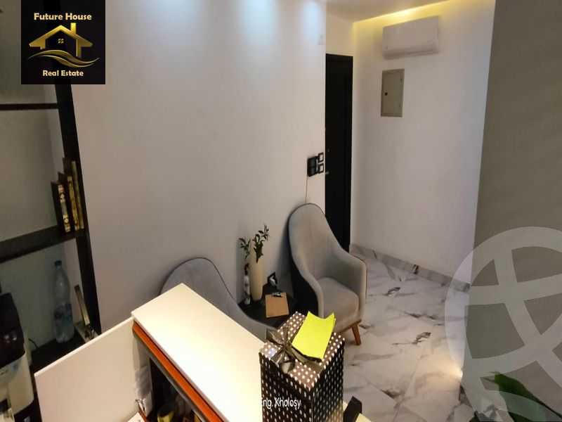 https://aqarmap.com.eg/en/listing/5810609-for-rent-cairo-el-maadi-compounds-rayhanah-plaza