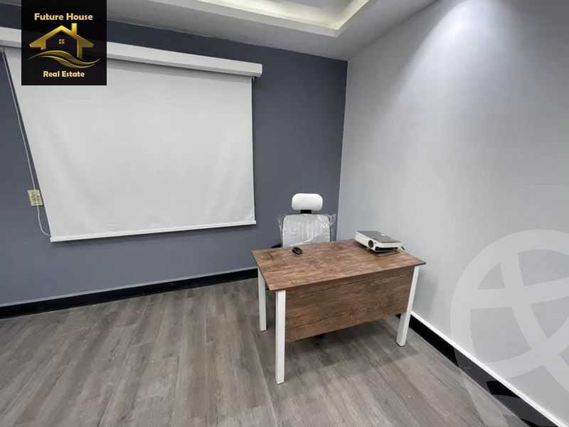 https://aqarmap.com.eg/ar/listing/5811514-for-rent-cairo-new-cairo-compounds-kyrw-byzns-blz-btr-hwm-llttwyr