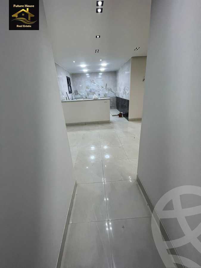https://aqarmap.com.eg/en/listing/5811898-for-rent-cairo-new-cairo-el-kattameya-compounds-in-kattameya-crystal-plaza