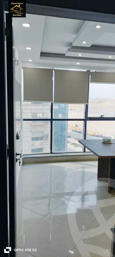 https://aqarmap.com.eg/ar/listing/5814959-for-rent-cairo-el-maadi-compounds-rayhanah-plaza