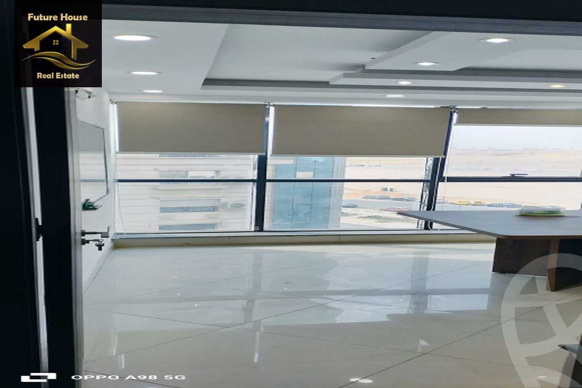 https://aqarmap.com.eg/ar/listing/5814959-for-rent-cairo-el-maadi-compounds-rayhanah-plaza
