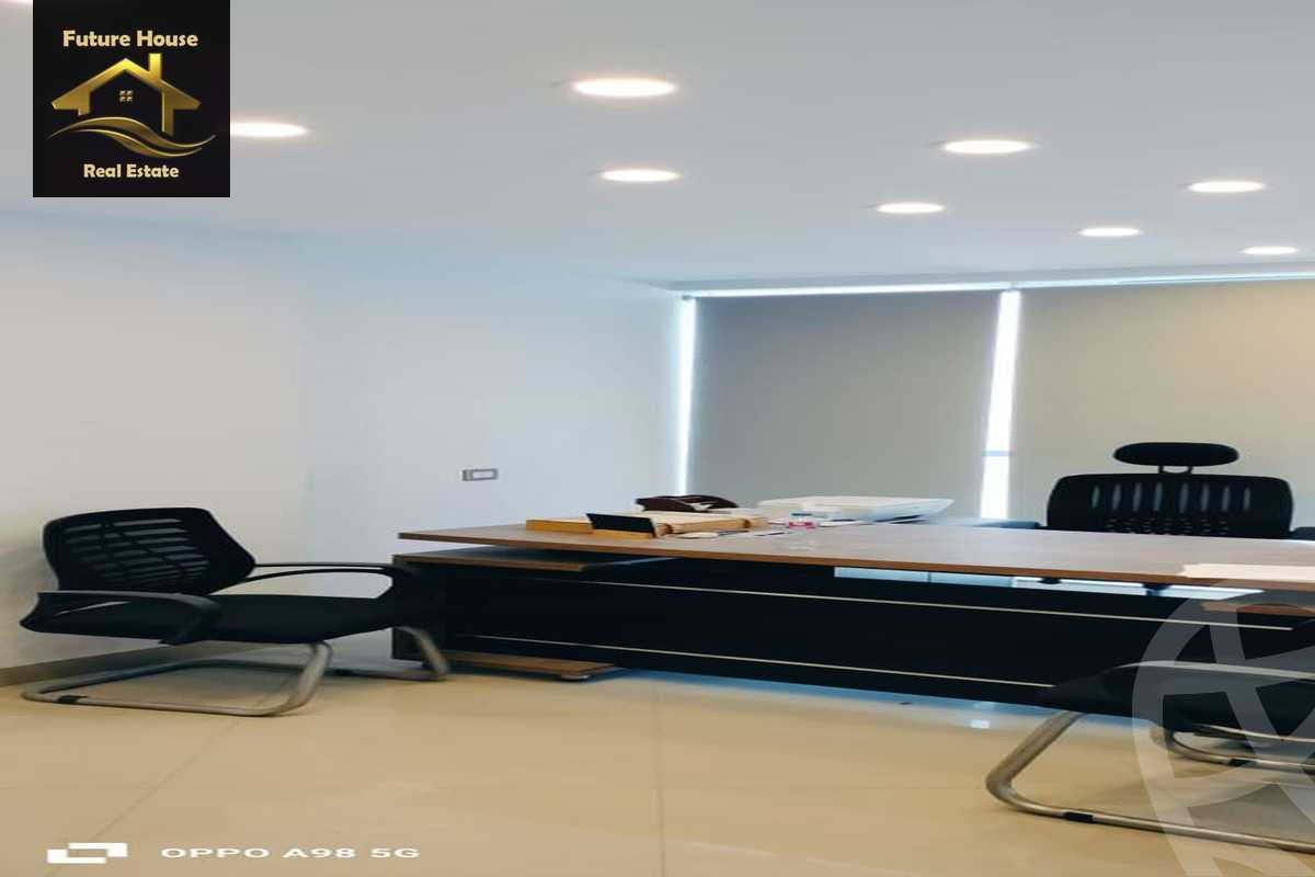 https://aqarmap.com.eg/ar/listing/5814959-for-rent-cairo-el-maadi-compounds-rayhanah-plaza