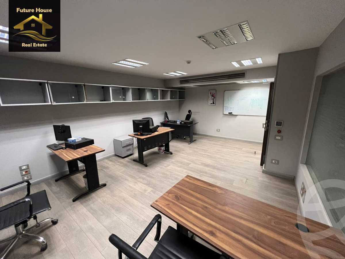https://aqarmap.com.eg/en/listing/5825232-for-rent-cairo-el-maadi-compounds-rayhanah-plaza