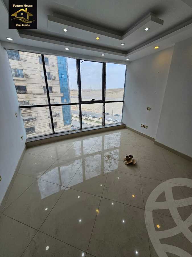 https://aqarmap.com.eg/en/listing/5825554-for-rent-cairo-el-maadi-compounds-rayhanah-plaza
