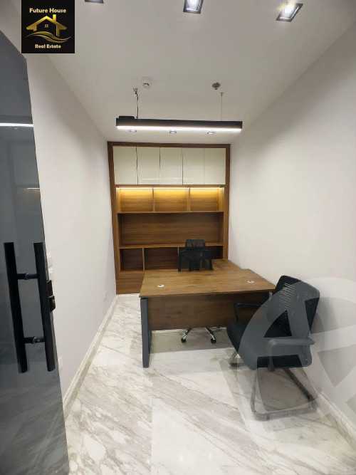 https://aqarmap.com.eg/en/listing/5827934-for-rent-cairo-el-maadi-compounds-rayhanah-plaza