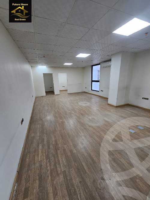 https://aqarmap.com.eg/ar/listing/5831915-for-rent-cairo-el-maadi-compounds-kmbwnd-wn-qtmyh-m-mr-lmrshdy