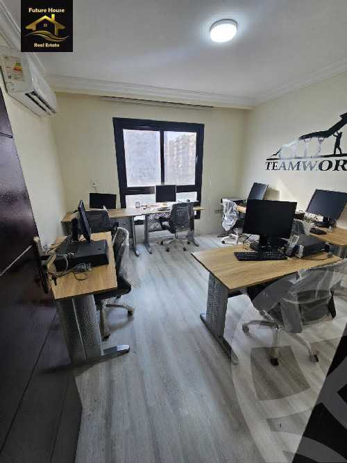 https://aqarmap.com.eg/ar/listing/5831948-for-rent-cairo-el-maadi-compounds-rayhanah-residence