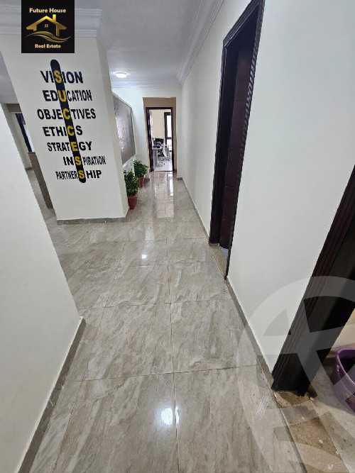 https://aqarmap.com.eg/ar/listing/5831948-for-rent-cairo-el-maadi-compounds-rayhanah-residence