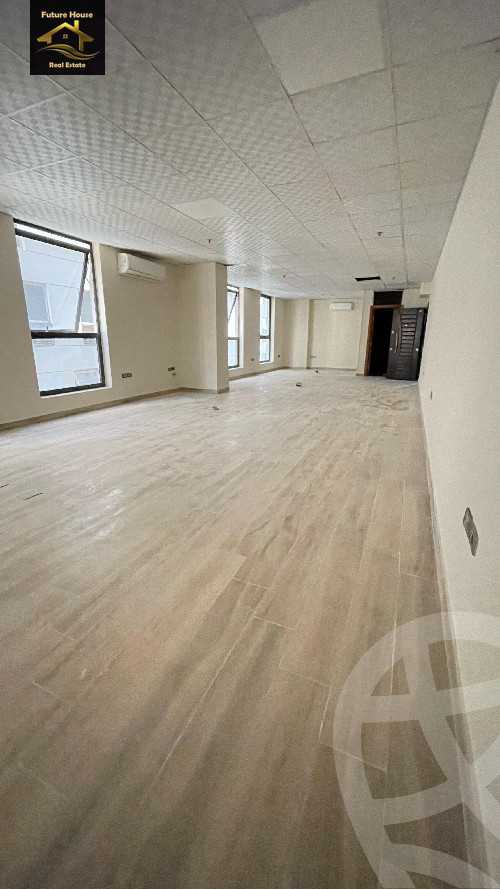 https://aqarmap.com.eg/ar/listing/5838381-for-rent-cairo-el-maadi-compounds-kmbwnd-wn-qtmyh-m-mr-lmrshdy