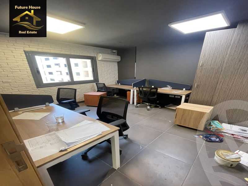 https://aqarmap.com.eg/en/listing/5794556-for-rent-cairo-el-maadi-compounds-rayhanah-plaza