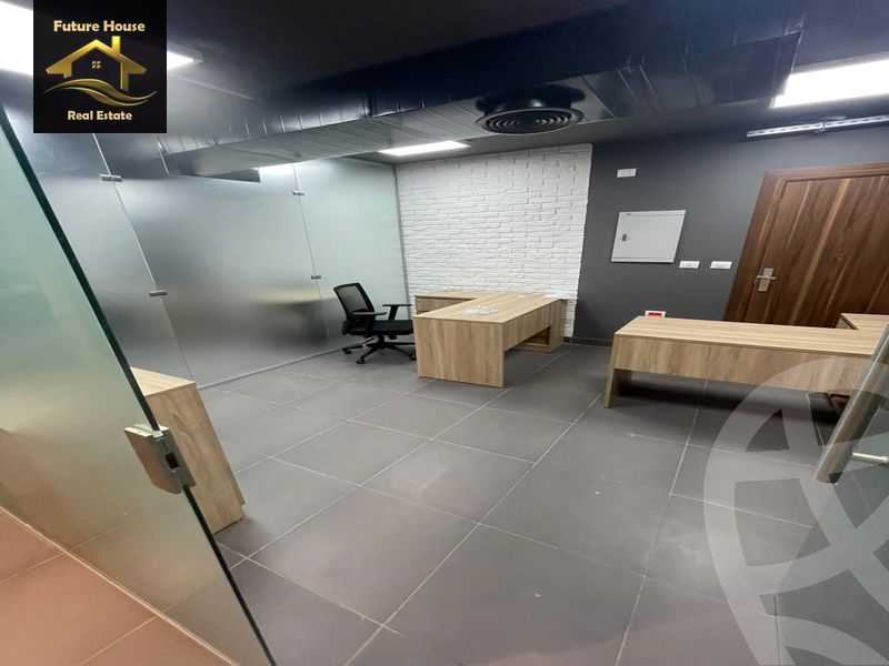 https://aqarmap.com.eg/en/listing/5794556-for-rent-cairo-el-maadi-compounds-rayhanah-plaza