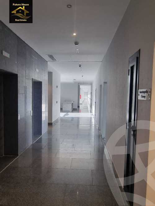 https://aqarmap.com.eg/ar/listing/5843030-for-rent-cairo-new-cairo-compounds-the-water-way