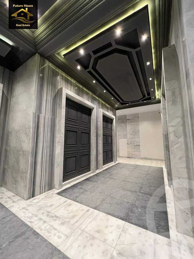 https://aqarmap.com.eg/en/listing/5856499-for-rent-cairo-new-cairo-el-kattameya-compounds-in-kattameya-crystal-plaza