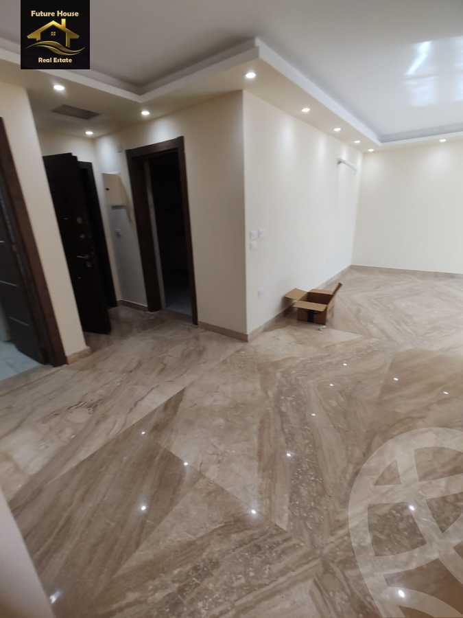 https://aqarmap.com.eg/en/listing/5861055-for-rent-cairo-el-maadi-compounds-rayhanah-plaza