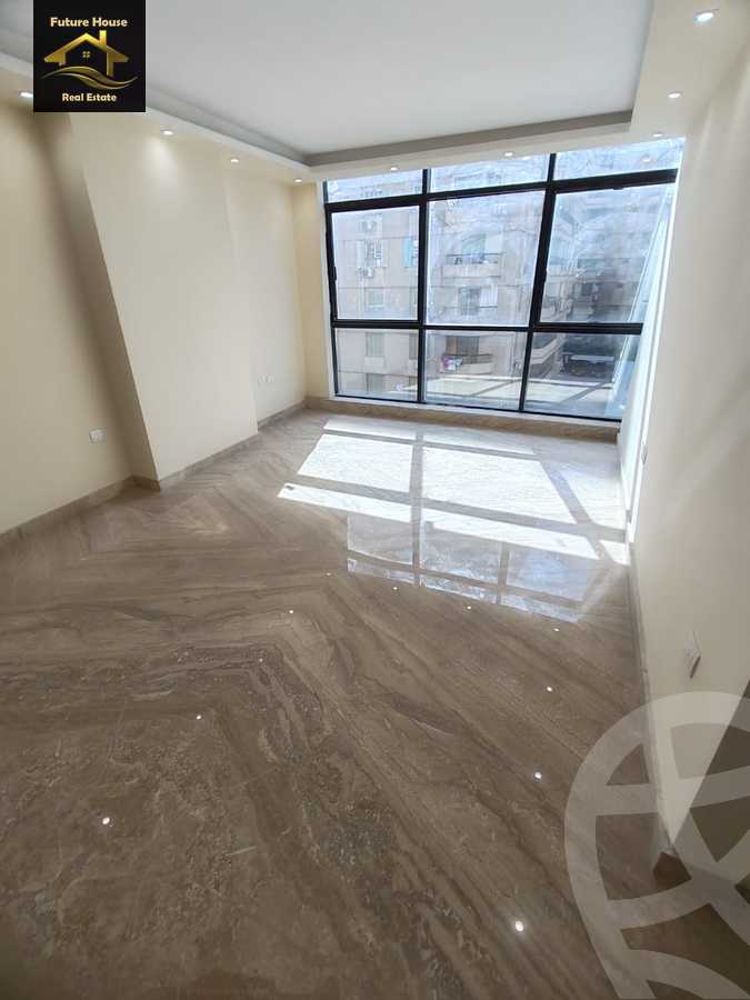 https://aqarmap.com.eg/en/listing/5861055-for-rent-cairo-el-maadi-compounds-rayhanah-plaza
